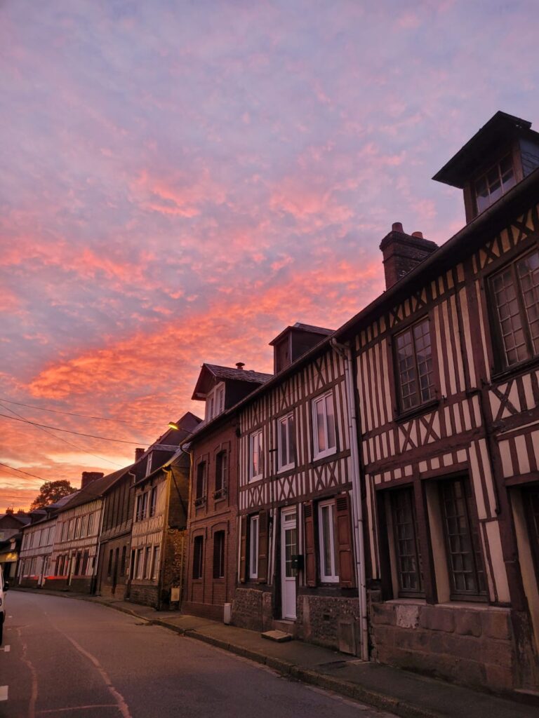 Doudeville, à l'aube